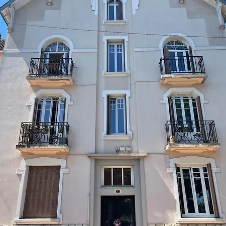 Apartment De Tom